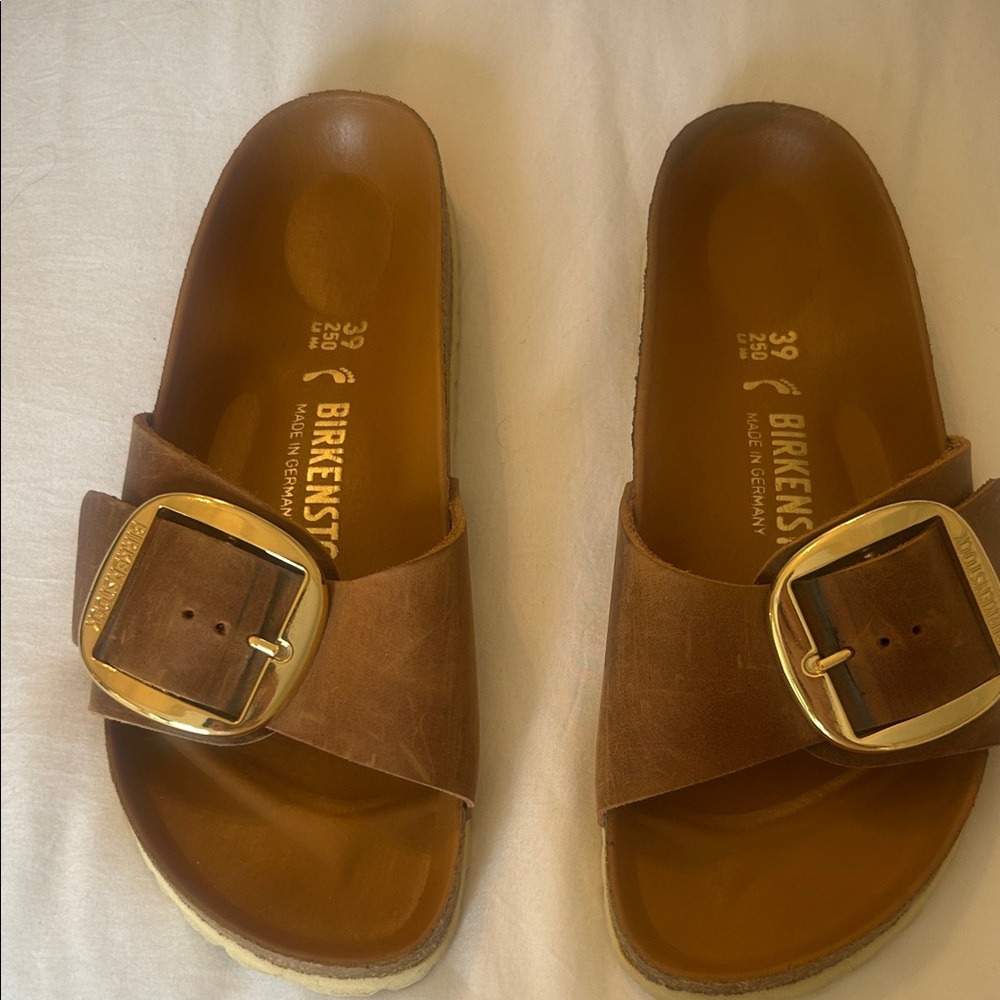 Birkenstock Madrid Big Buckle Sandals. Cognac color. Size 39.